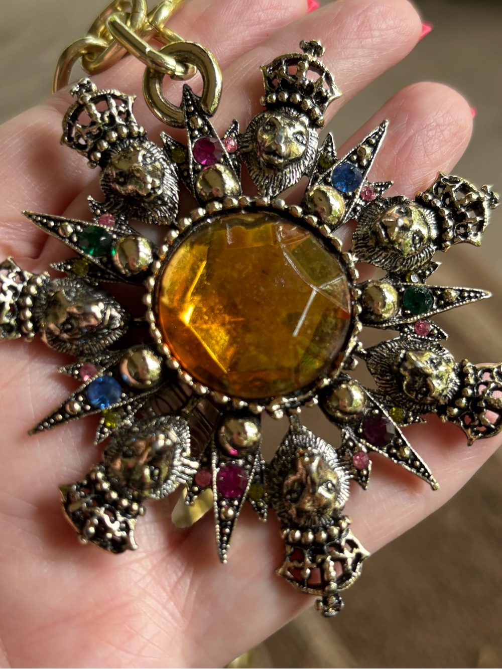 Large Gemstone Medallion on Gold Tone Link Necklace